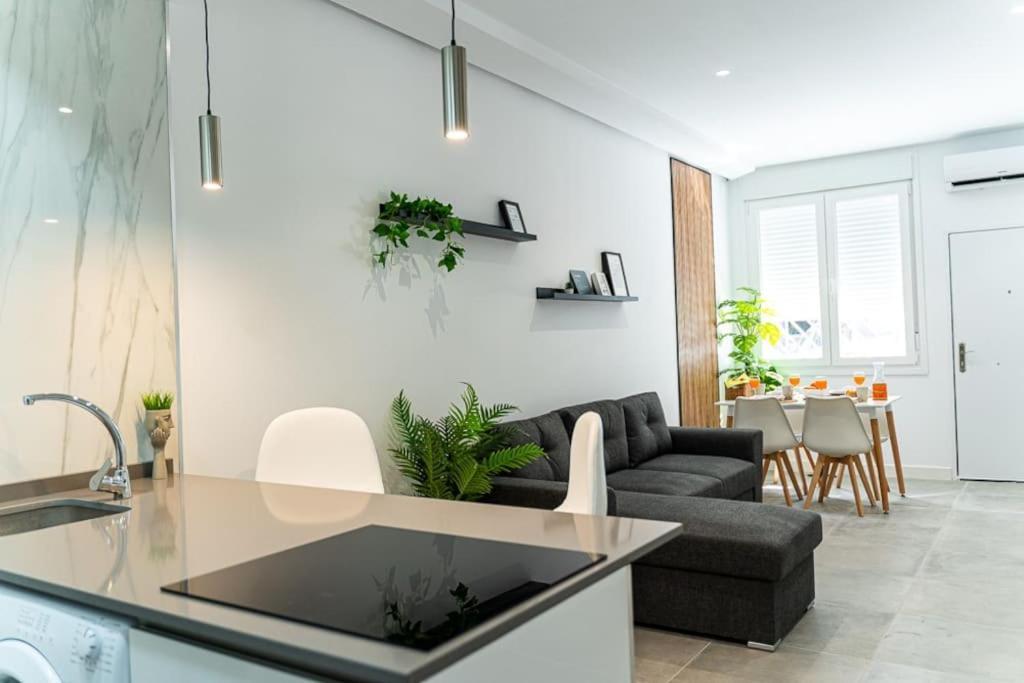 Family Apartment Málaga Dış mekan fotoğraf